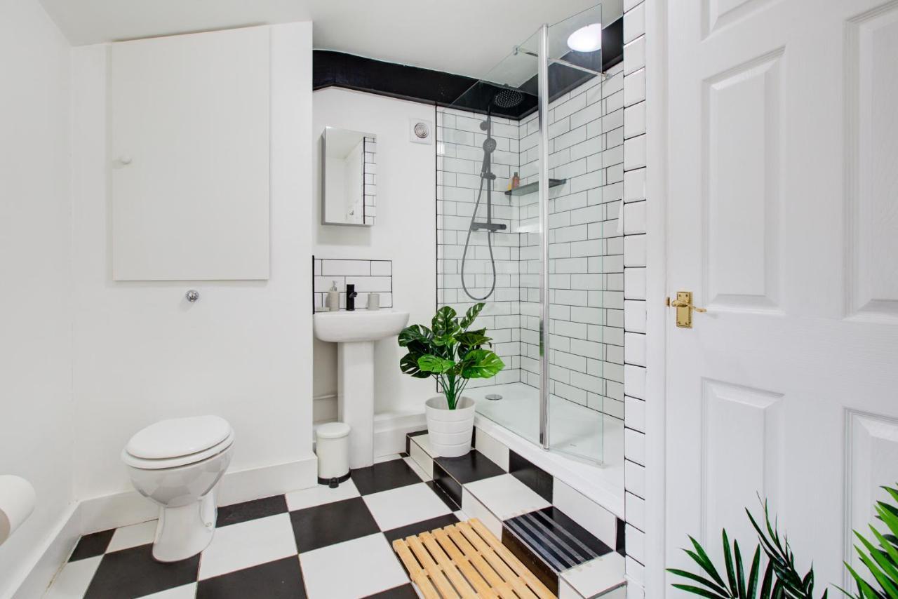 Statera Apartments - 2-Bed House In Stratford ロンドン エクステリア 写真