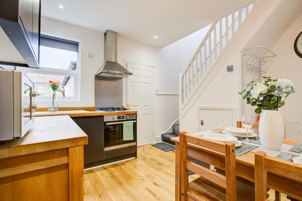 Statera Apartments - 2-Bed House In Stratford ロンドン エクステリア 写真
